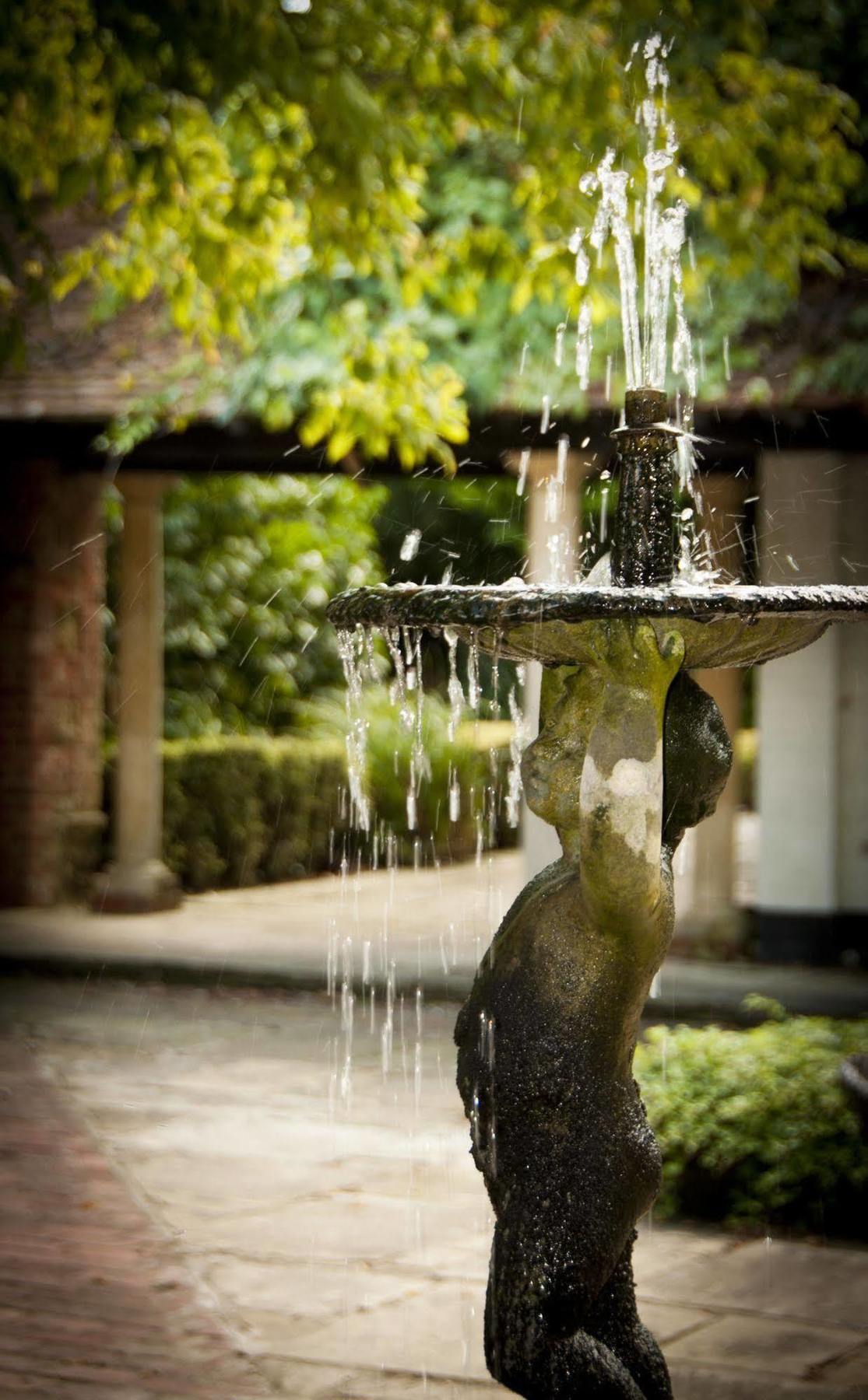 Ghyll Manor Country Hotel Horsham Dış mekan fotoğraf