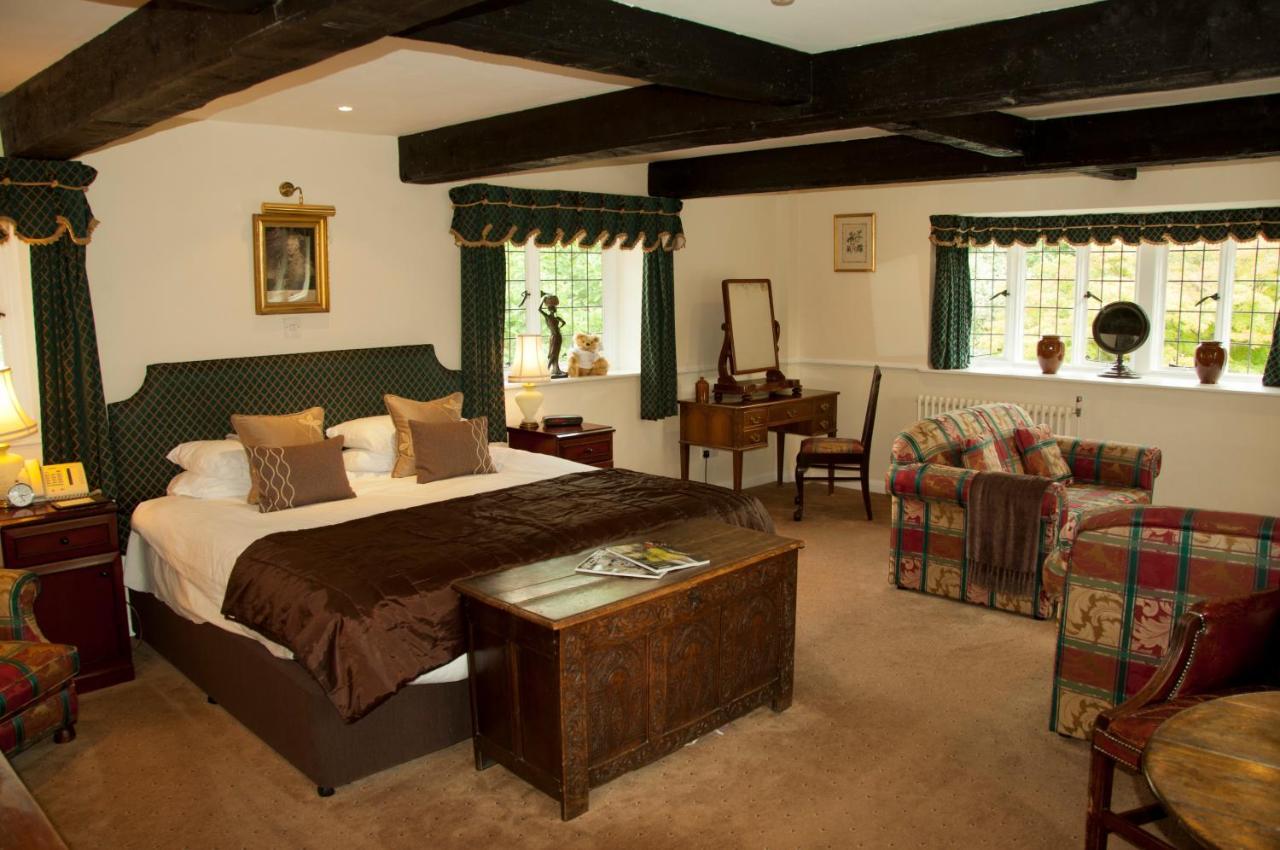 Ghyll Manor Country Hotel Horsham Dış mekan fotoğraf