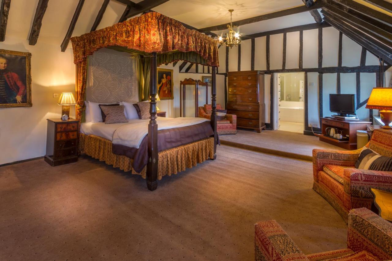 Ghyll Manor Country Hotel Horsham Dış mekan fotoğraf