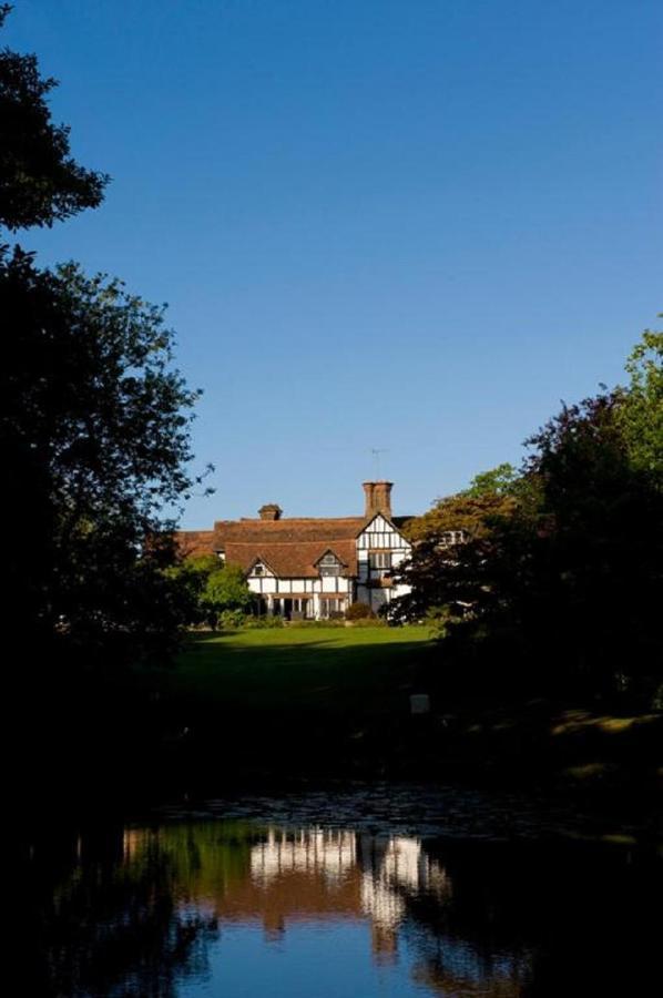 Ghyll Manor Country Hotel Horsham Dış mekan fotoğraf