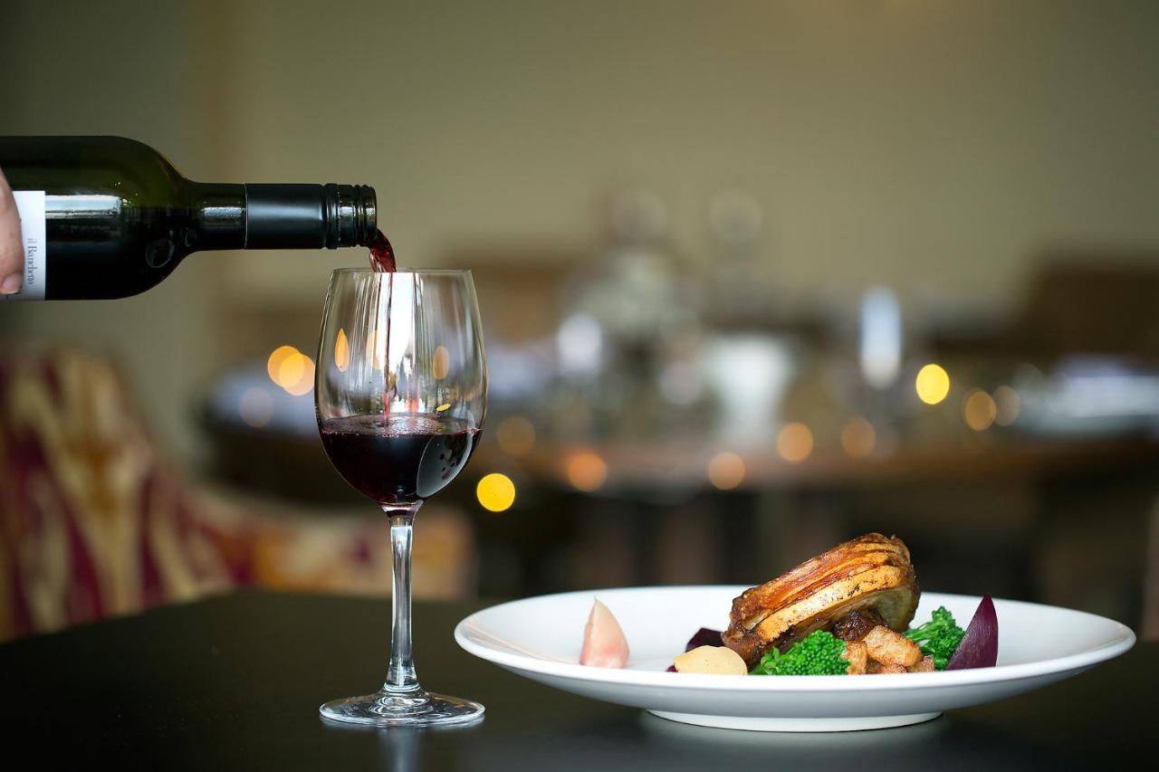 Ghyll Manor Country Hotel Horsham Dış mekan fotoğraf